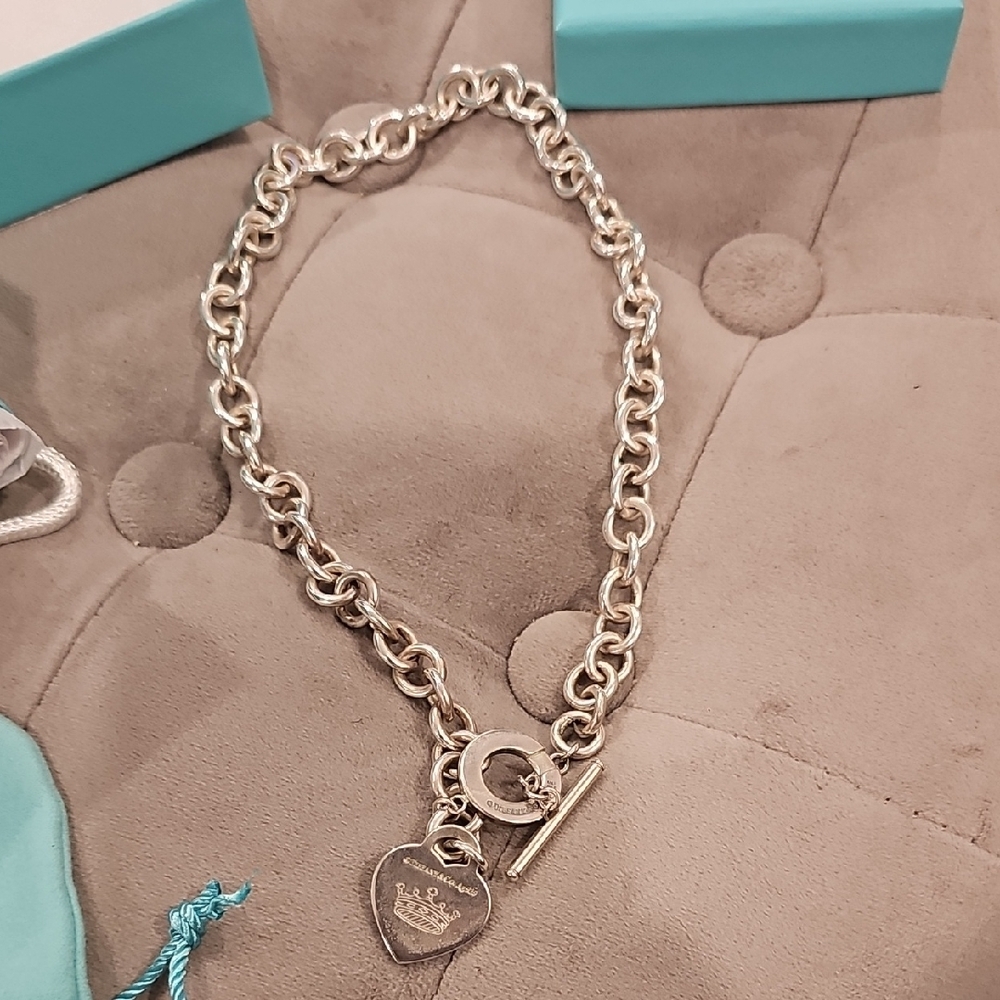 Tiffany & Co. Silver Heart Tag Toggle Necklace - Picture 5 of 7
